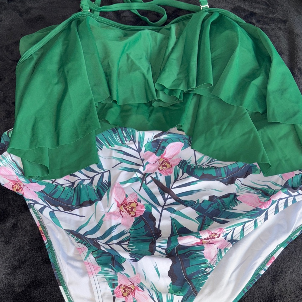 Tropical Green Floral Bikini Set